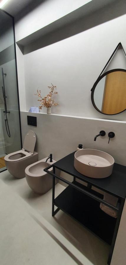 Dekani House Gヴィラ エクステリア 写真